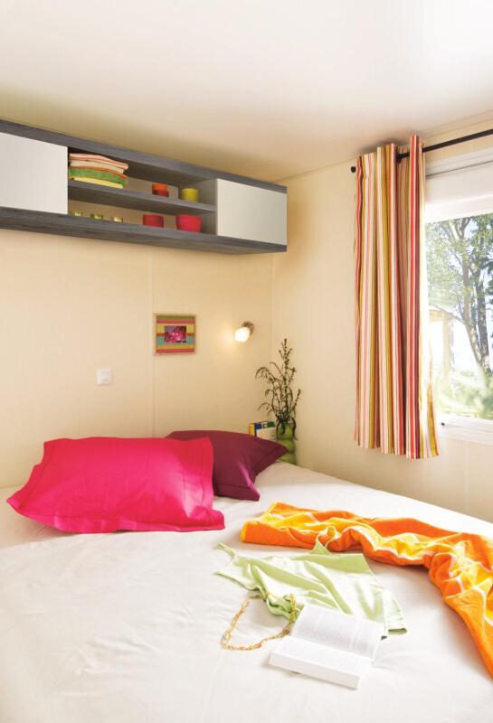 Camping De La Cote Des Legendes Brignogan-Plages Zimmer foto