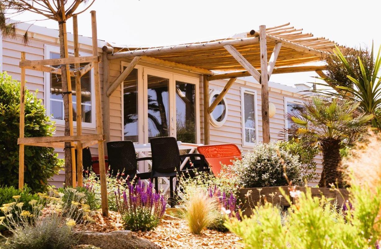 Camping De La Cote Des Legendes Brignogan-Plages Exterior foto